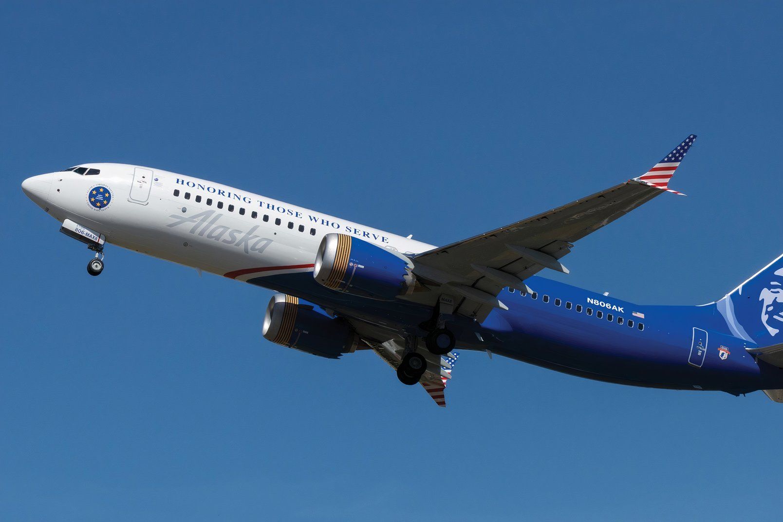 Alaska Airlines Honors US Armed Forces With New Livery Featuring All 6 Branches
