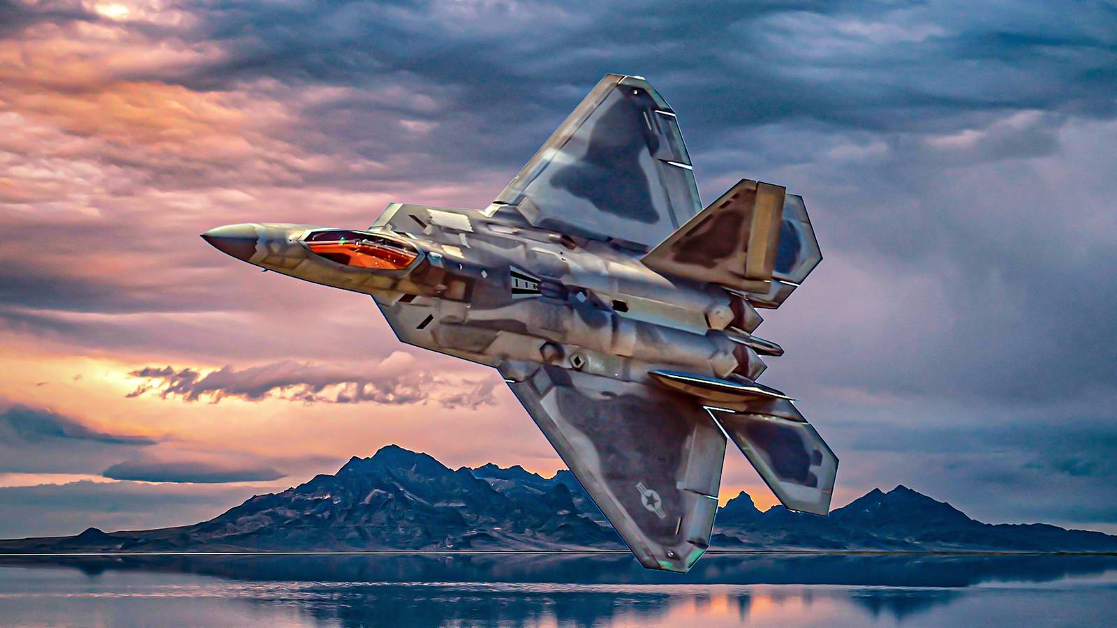 5 Remarkable Features Of The Lockheed Martin F-22 Raptor, image size:1600x900