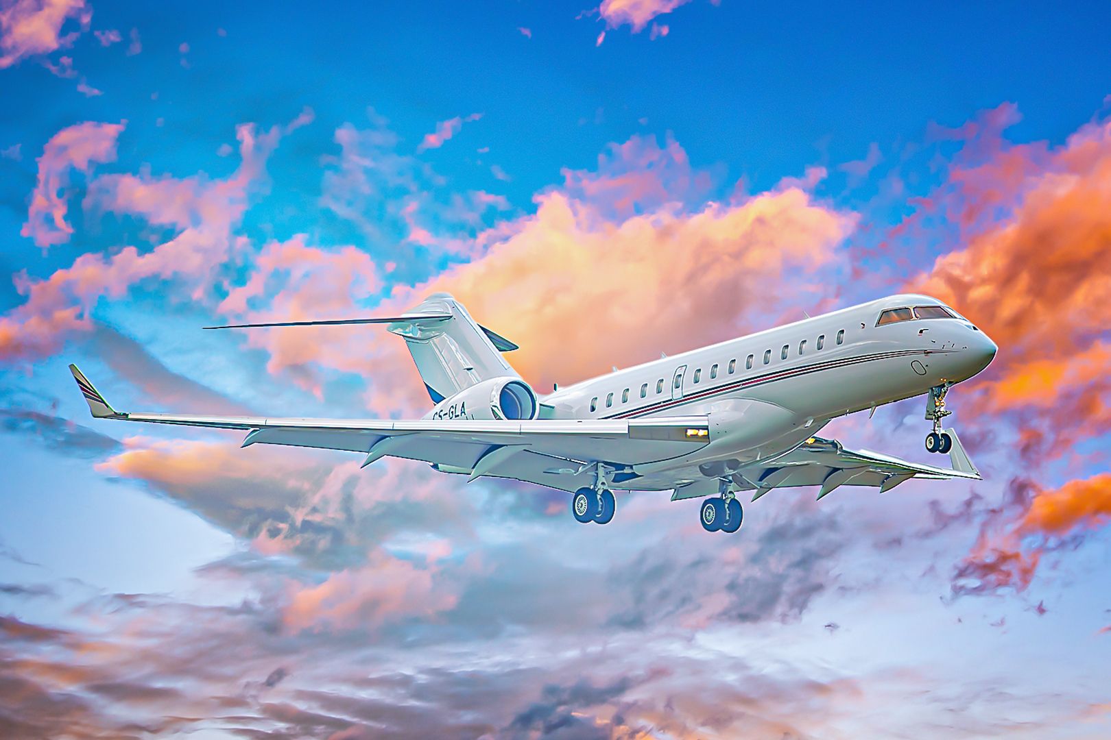 First Timer's Cheat Sheet: Etiquette & Expectations For Private Jet Flights
