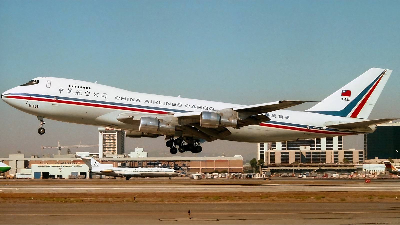 China Airlines Flight 358: The Boeing 747 That Suffered A Double Engine Separation