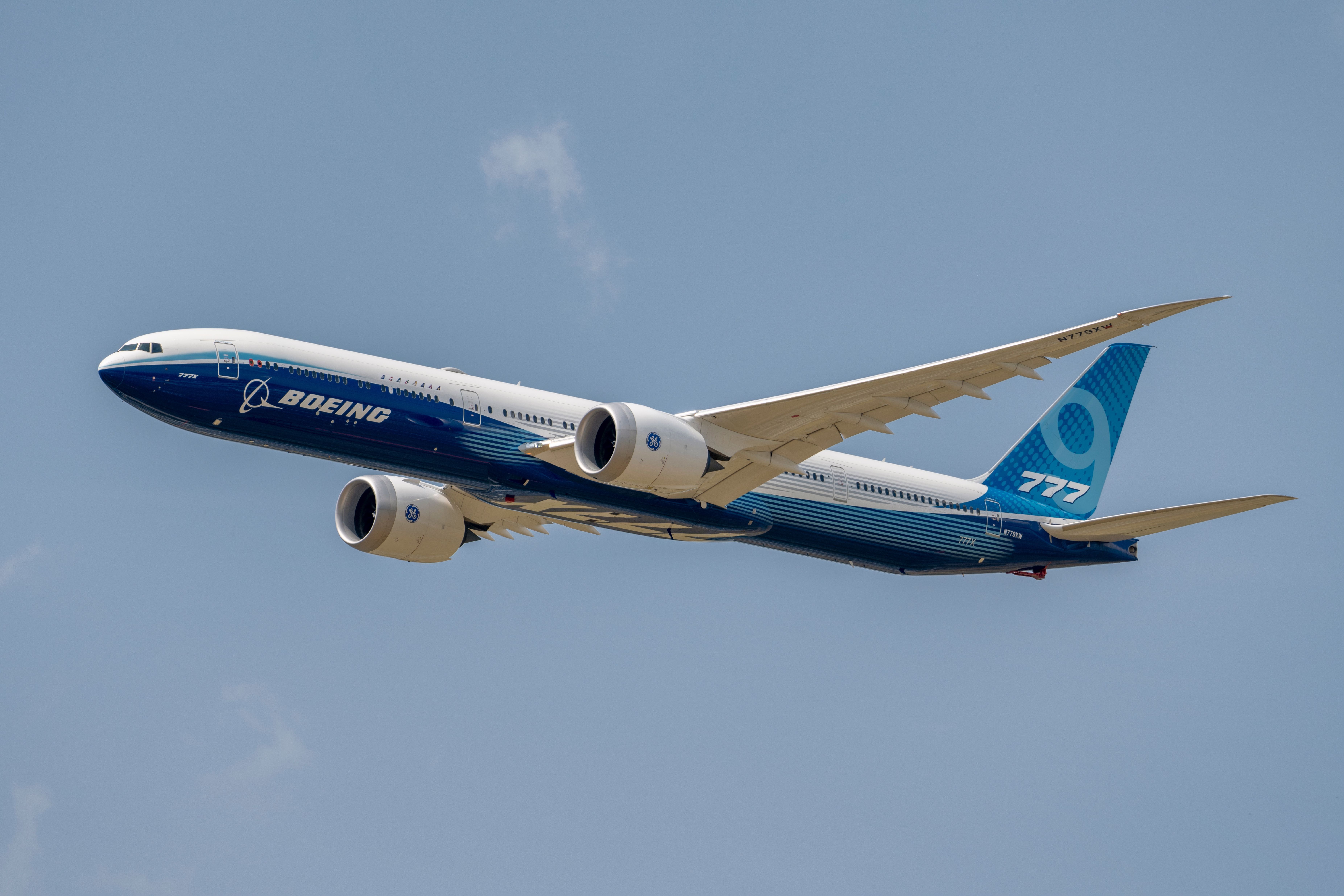 Qatar Airways Expands Its Boeing 777Xs Order With 20 More At Farnborough