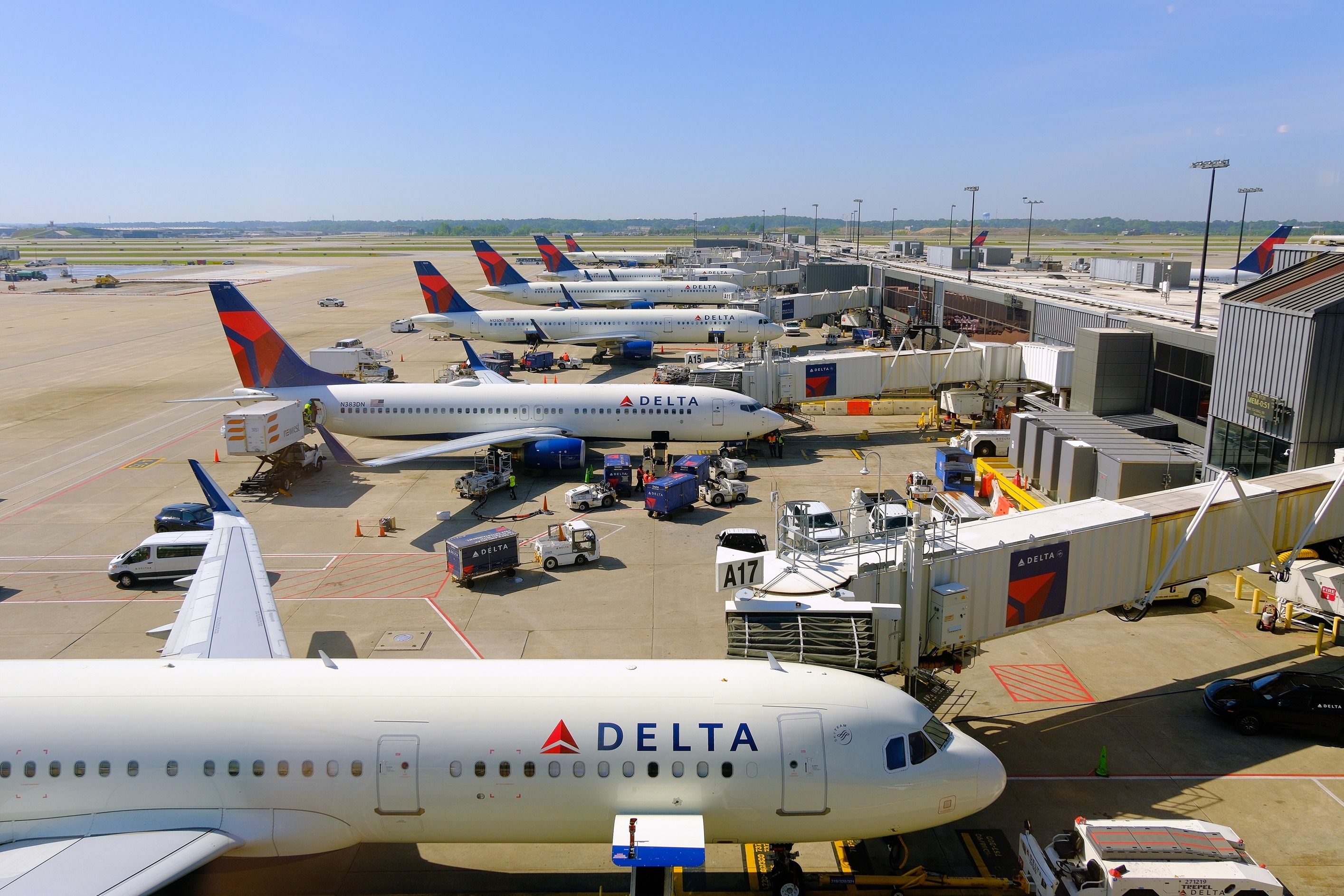 Delta CEO Apologizes For Disruptions And Outlines Compensation Package