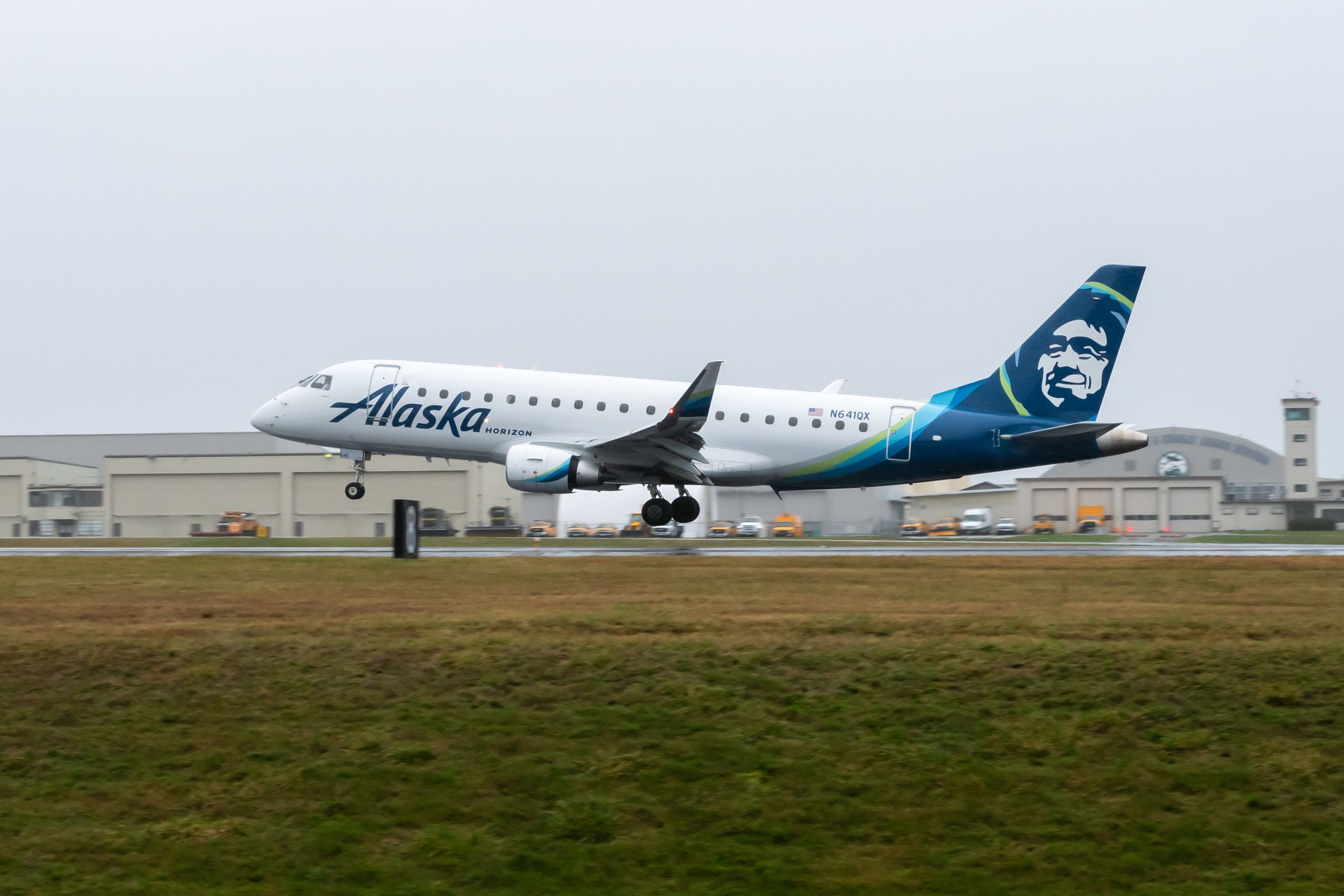 Horizon Air Sued By Flight Attendant Over Repeated Sexual Harassment Allegations From 2 Pilots