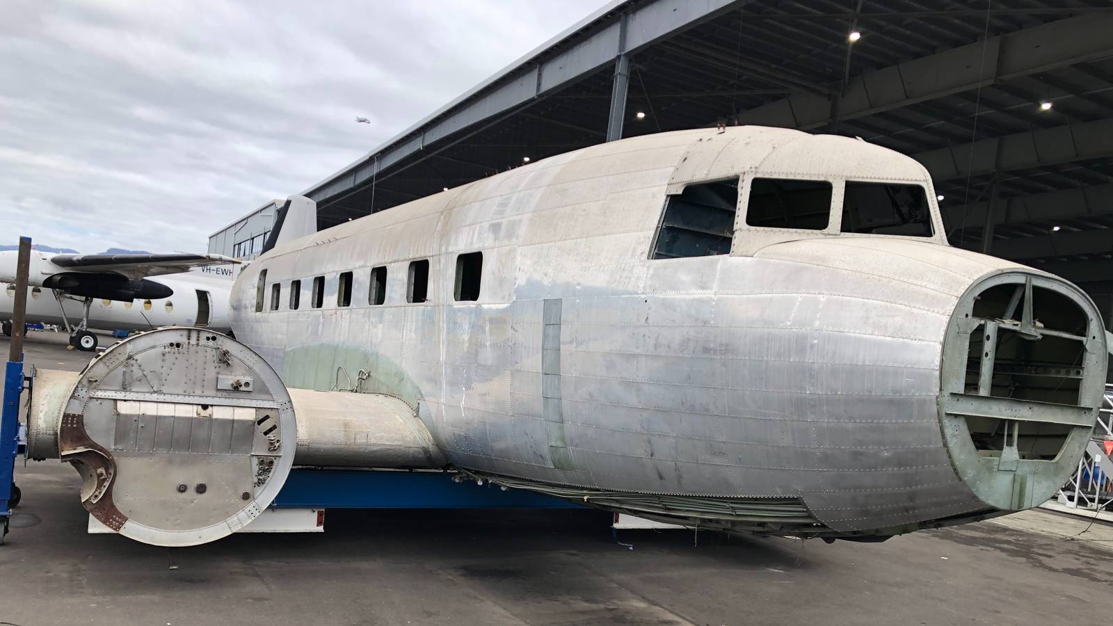 Australia's HARS Restoring Historic 1935 Douglas DC-2