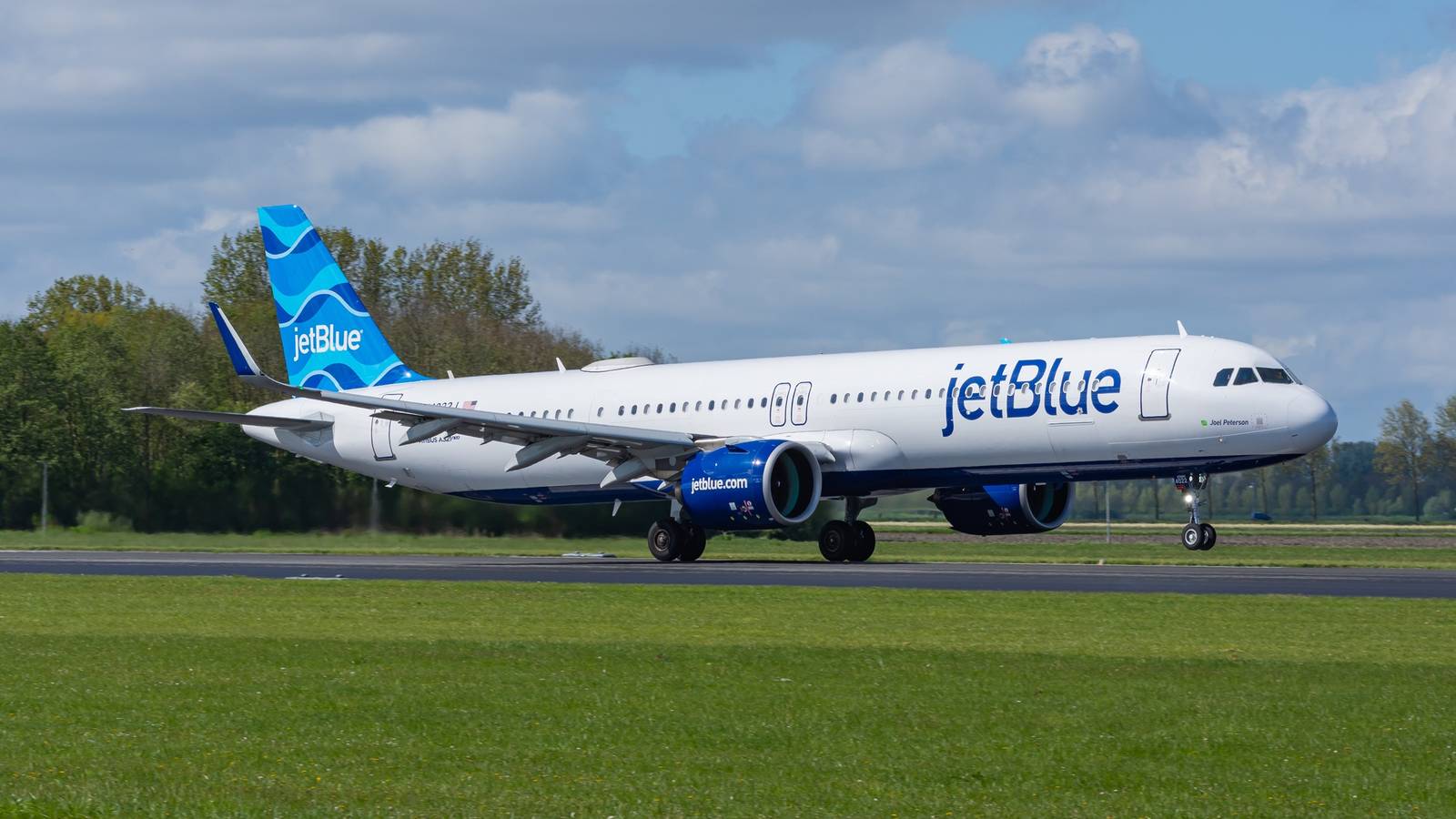 JetBlue's CEO Highlights Efforts To 'Double Down In The Northeast'