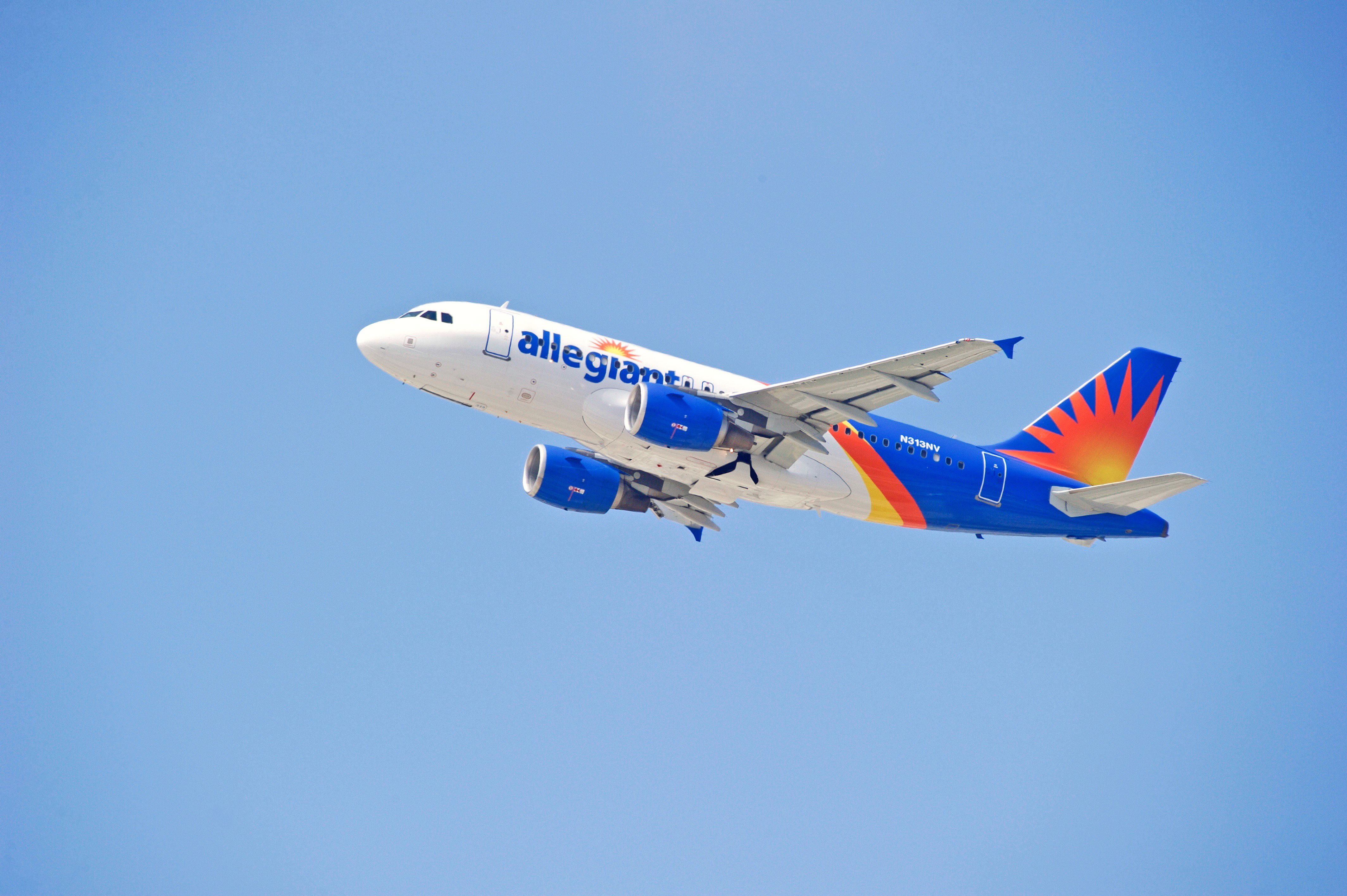 Allegiant Airbus A319 Returns To Las Vegas Due To Engine Indicator Light