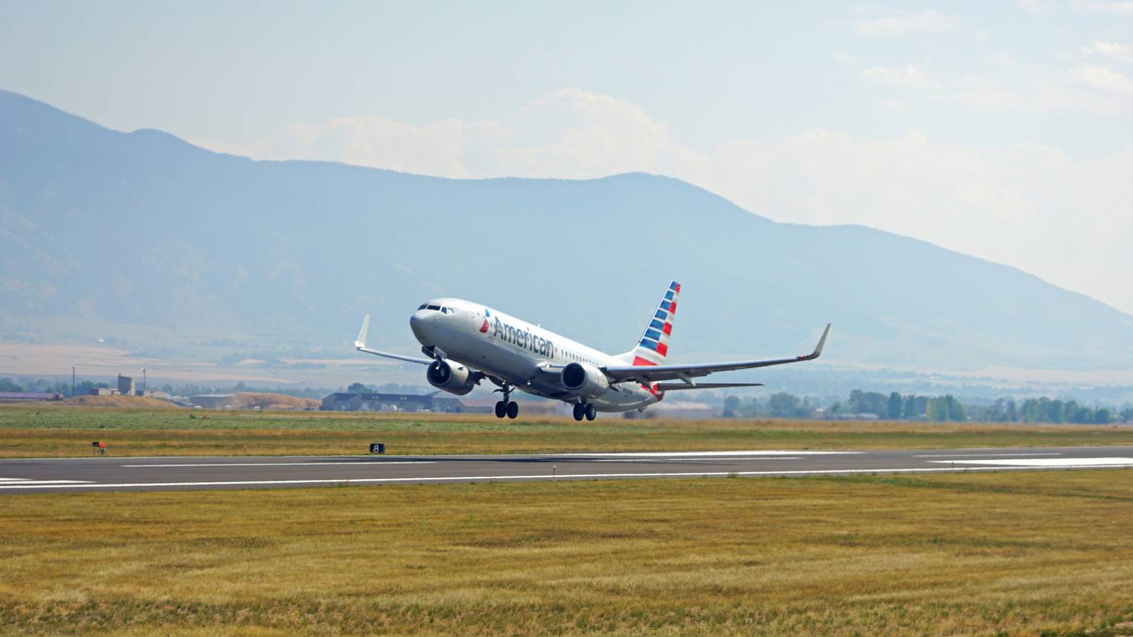 American Airlines Partners With The National Parks Foundation To Give Away 500,000 AAdvantage Miles And $12,500