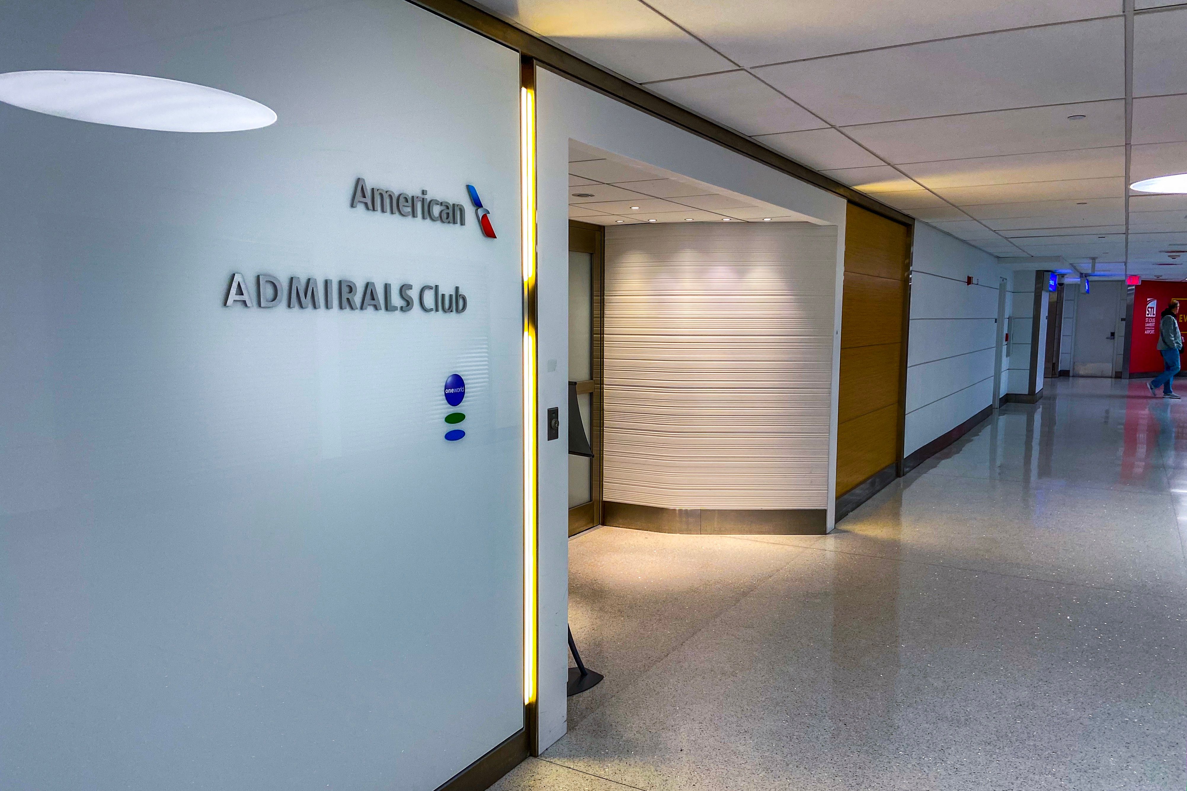 All The Ways To Access American Airlines' Admirals Club