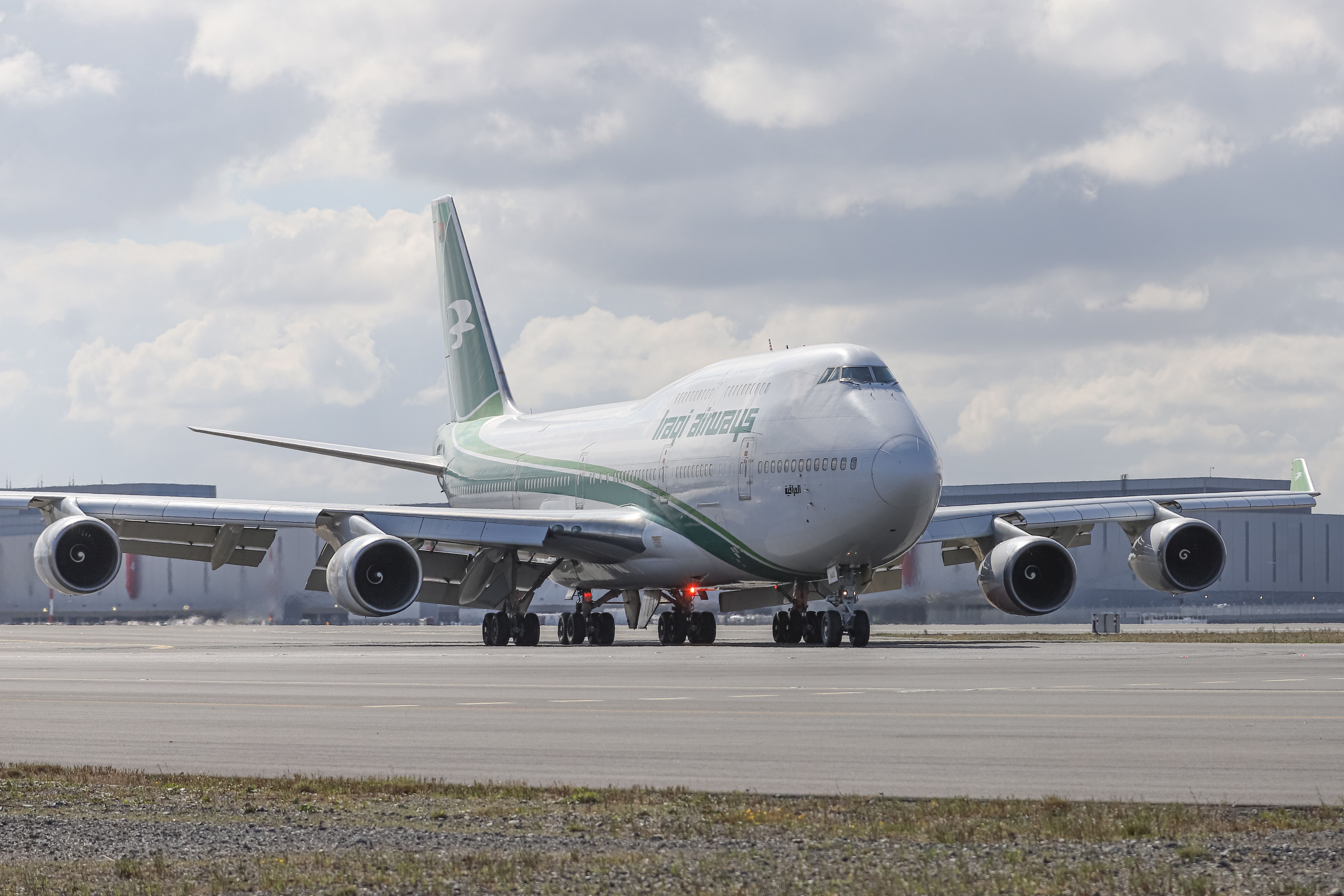 What Planes Does Iraqi Airways Fly?