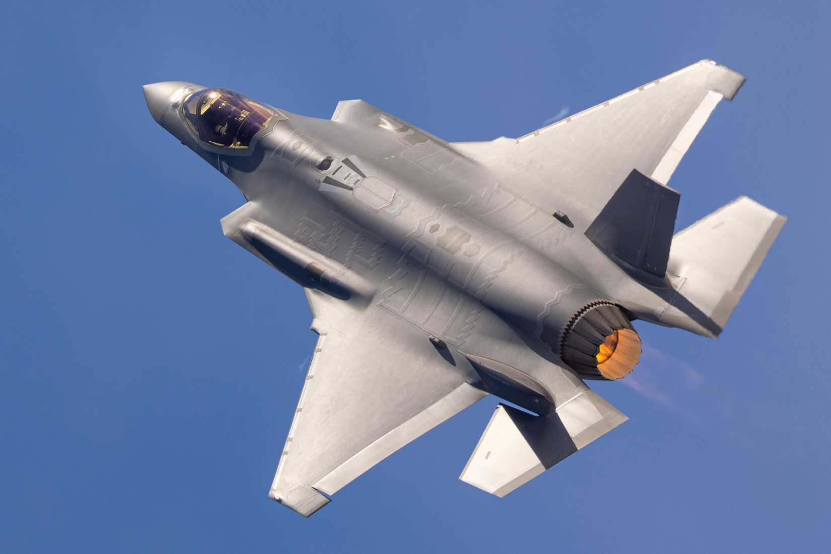 What Are The World's Most Expensive Jet Engines?