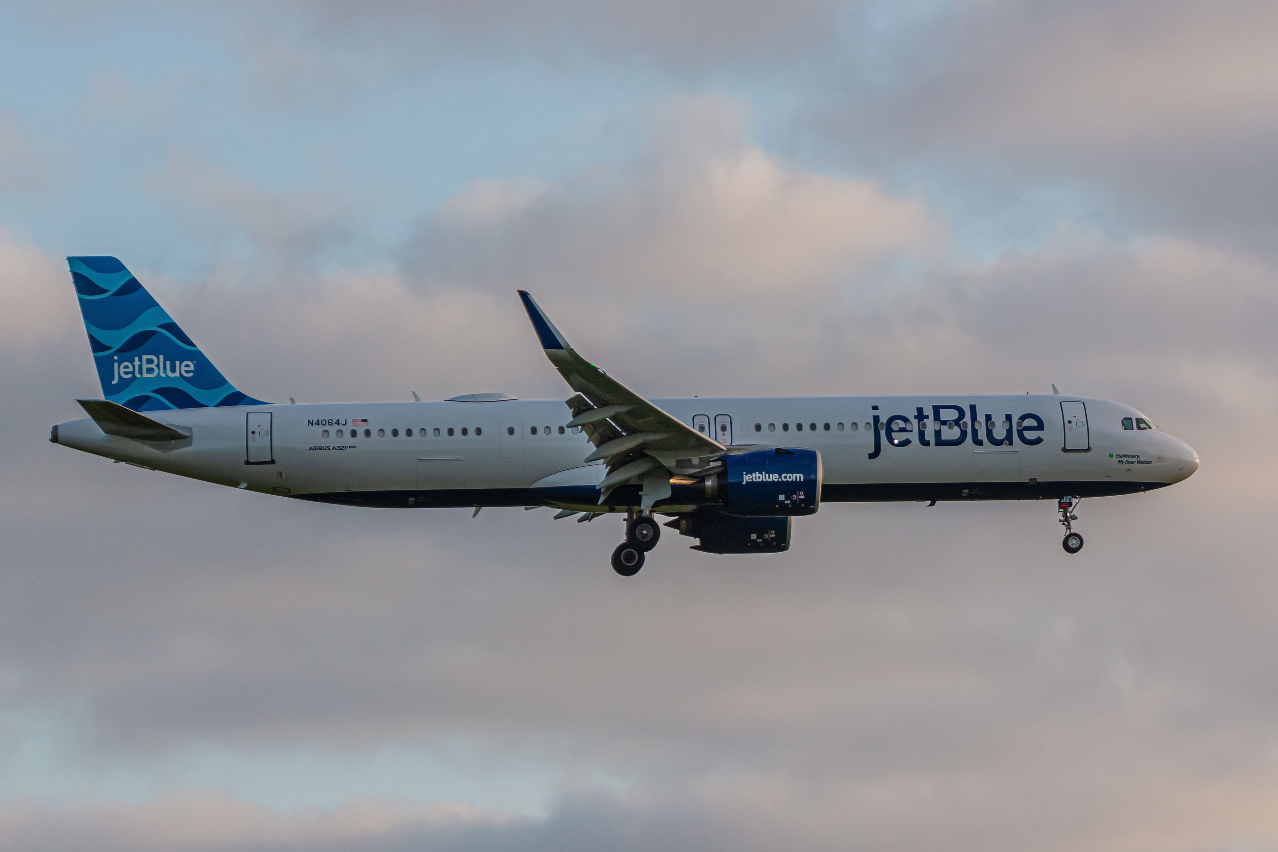 JetBlue Set To Offer Airbus A321LR Flights On 5 Transcontinental Routes