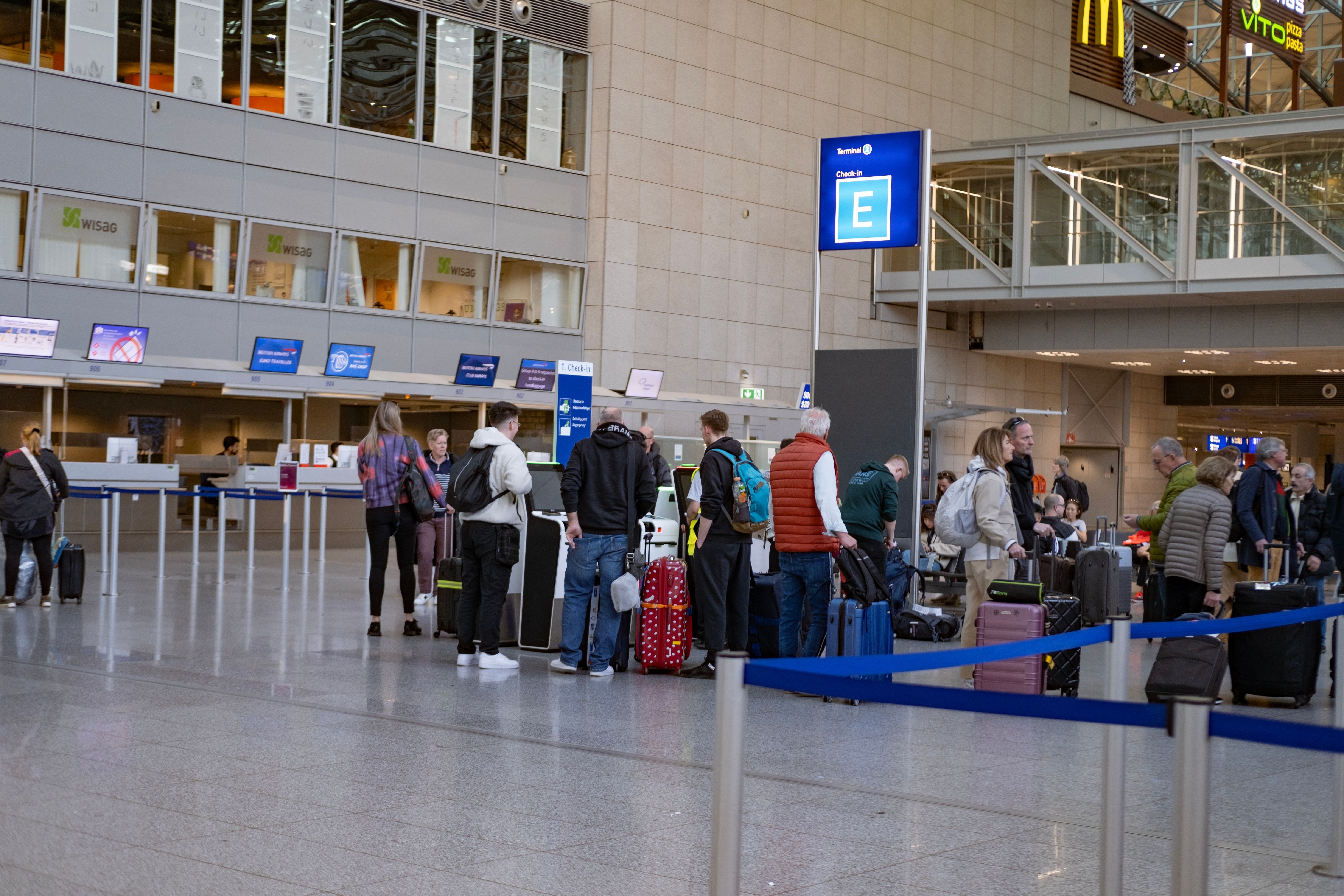 Why Younger Travelers Are Drifting Away From Traditional Loyalty Programs