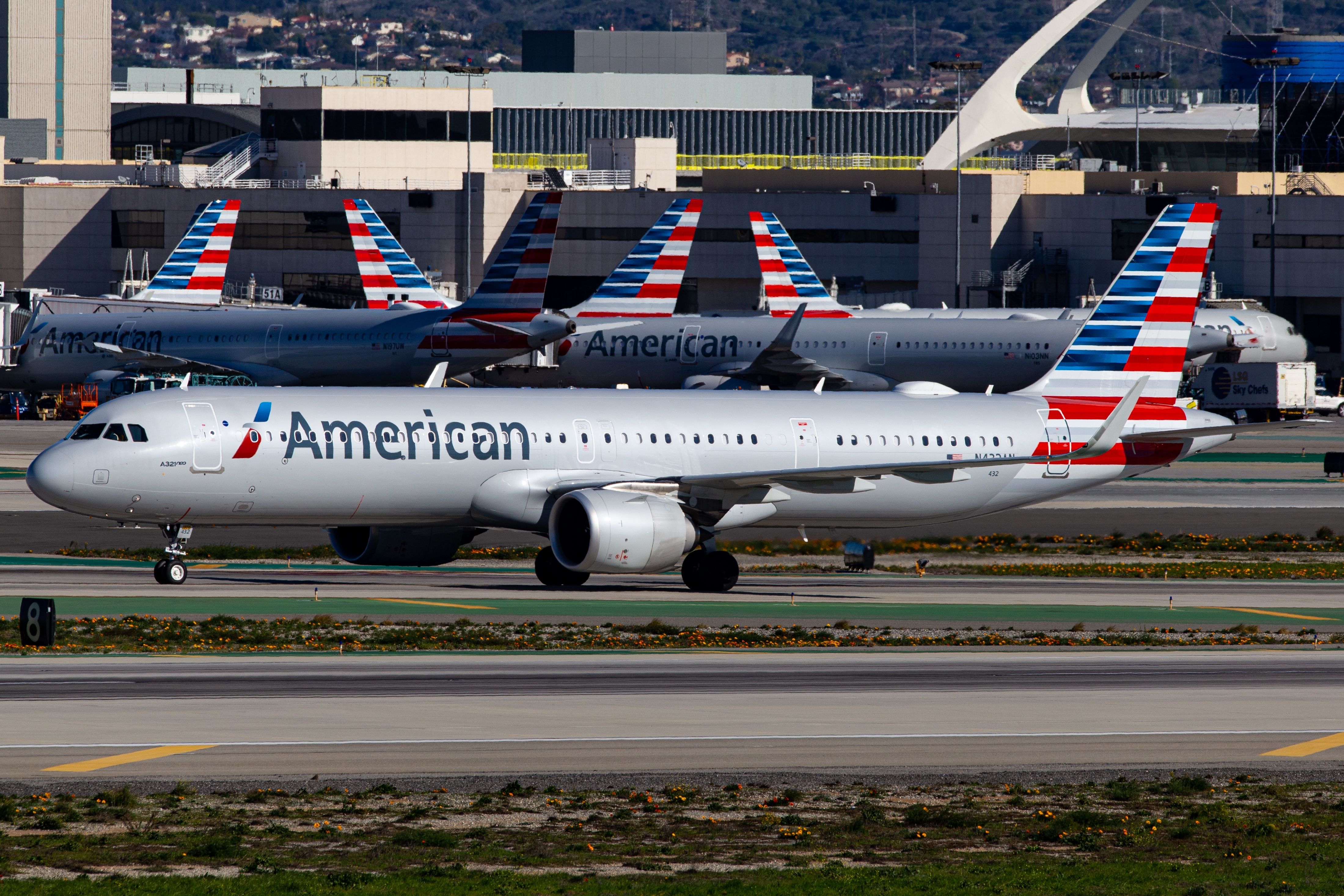 American Airlines Airbus A321 Diverts To Salt Lake City After Drunk Passenger Attempts To Open Cockpit Door