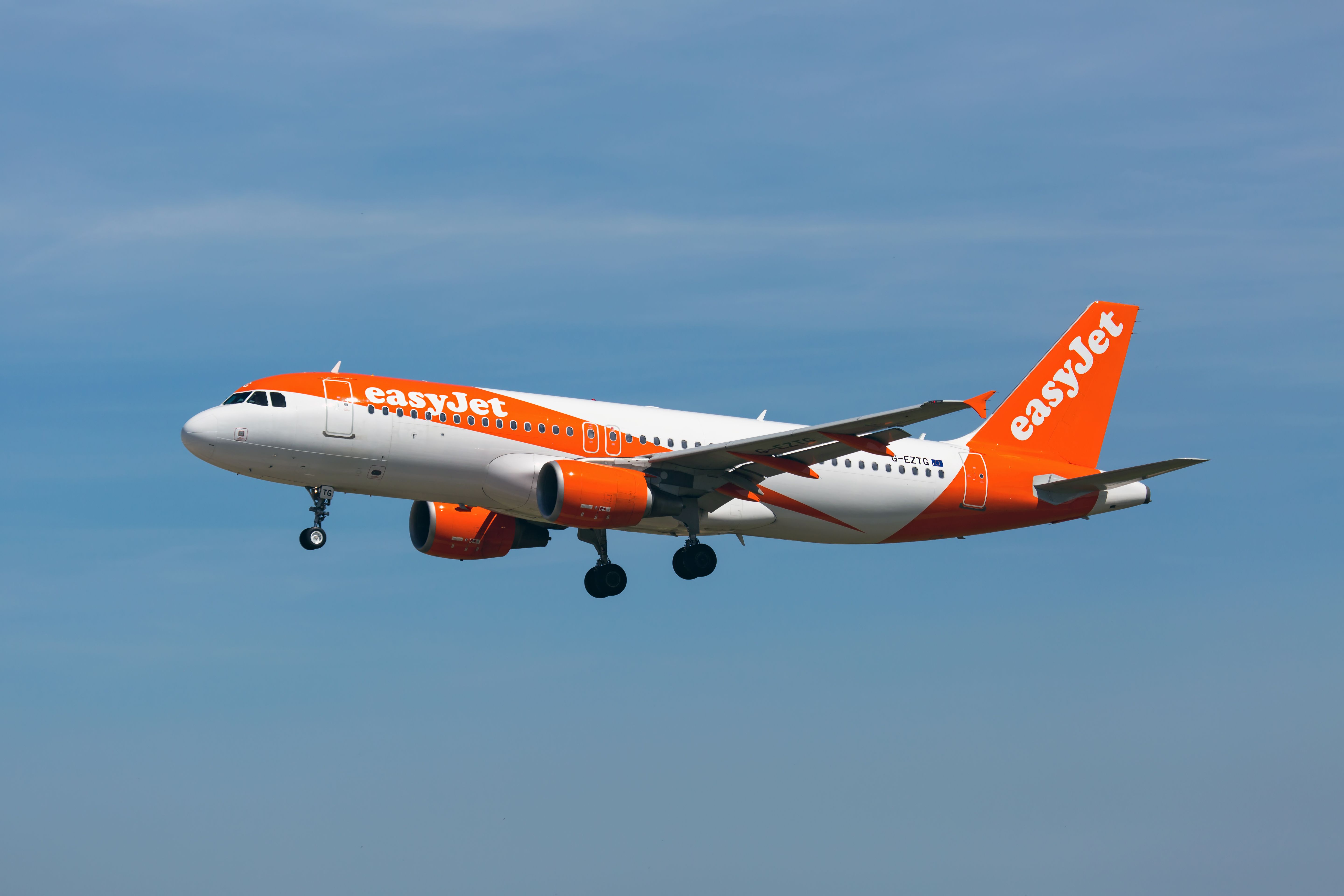 Emergency Services Meet easyJet Airbus A320 At Lisbon After First Officer Faints