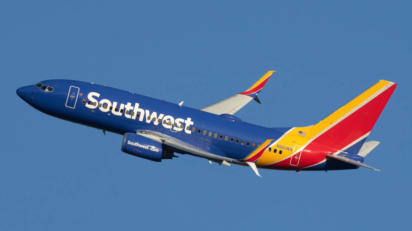 Southwest Airlines Sued After Allegedly Failing To Protect 16-Year-Old From Sexual Assault Inflight