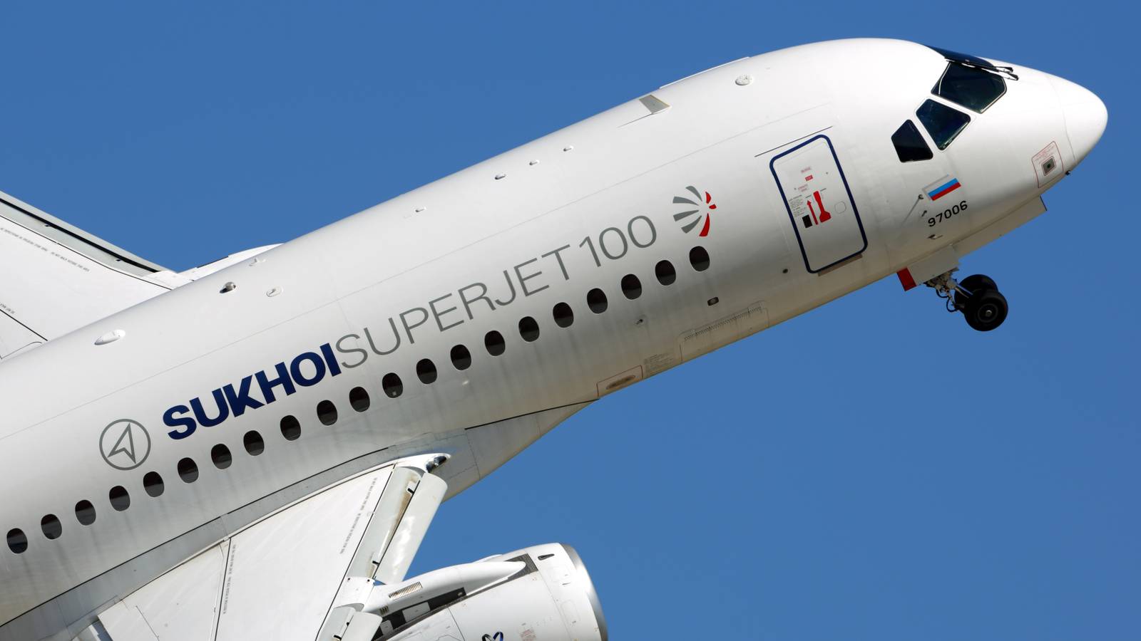 Sukhoi Superjet 100 Crashes In Russia: 3 Crew Members Confirmed Dead
