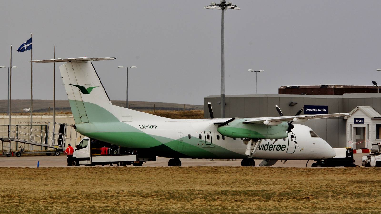 Widerøe Marks 90th Anniversary With Upcycled De Havilland Dash-8 