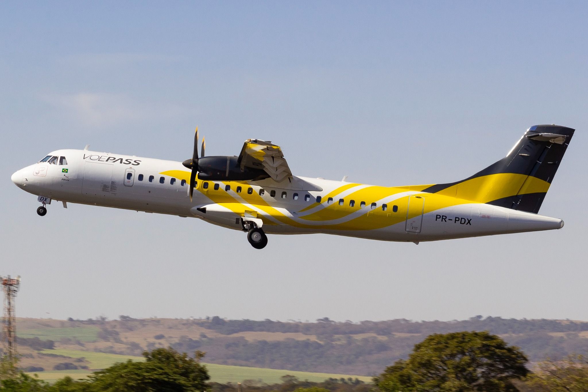 Life Saved: Man Misses Tragic Voepass Flight After Buying A Cup Of Coffee
