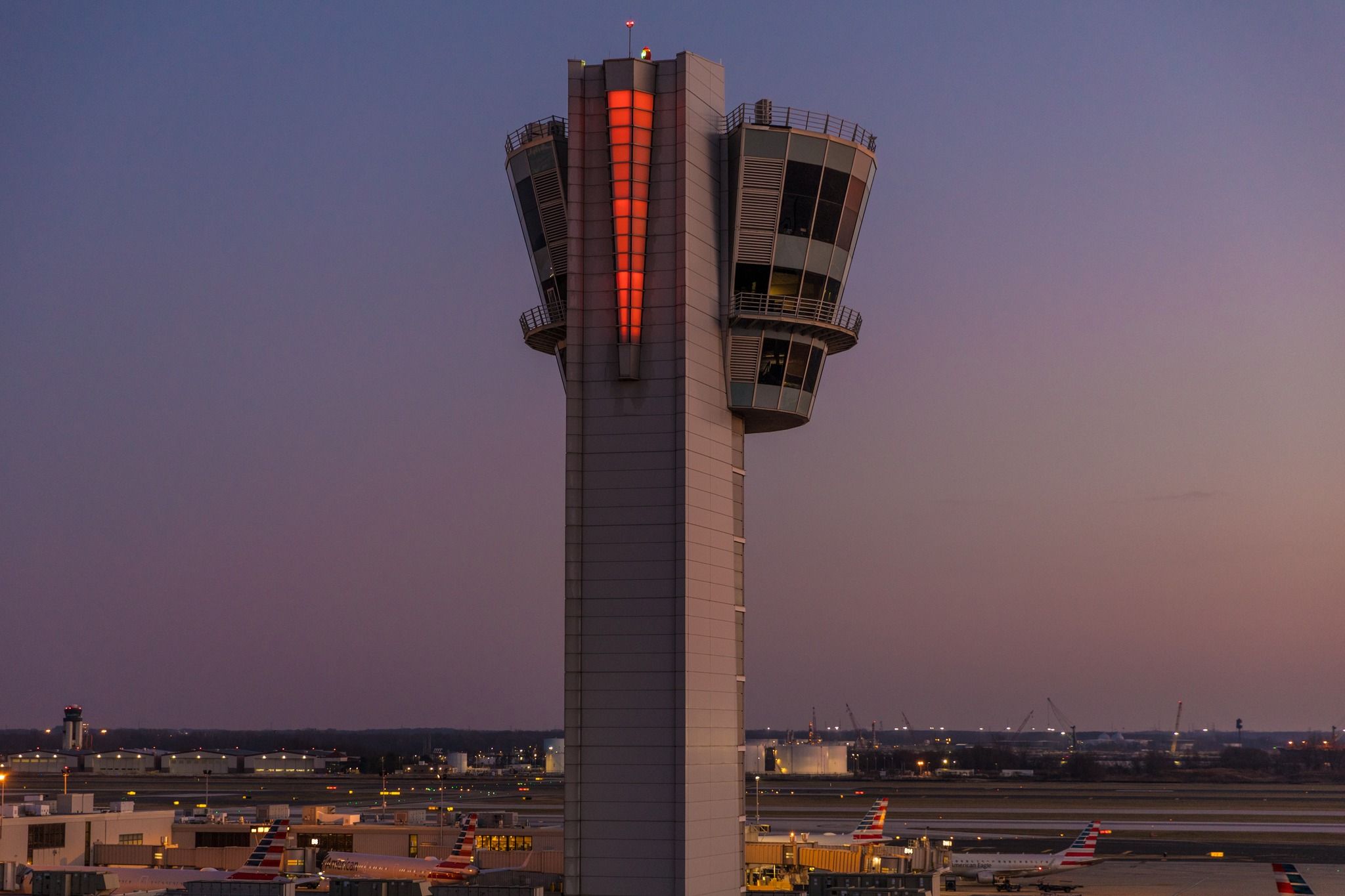 "No Other Place On The Planet": Why The FAA Forced Some Air Traffic Controllers To Transfer From Newark To Philadelphia