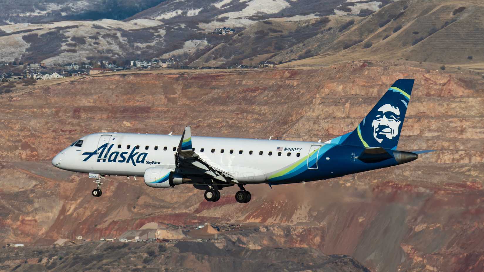 Alaska Airlines Embraer E175 operated by SkyWest