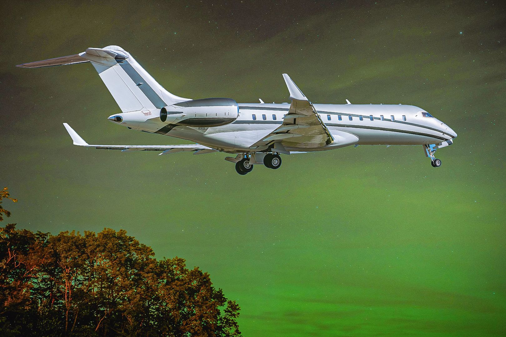 What Services Does Jet Linx Aviation Offer?