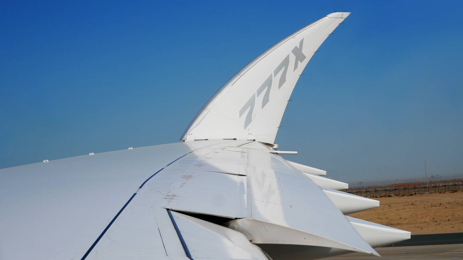 4th Boeing 777X Test Plane Inspection Finds Cracked Thrust Link