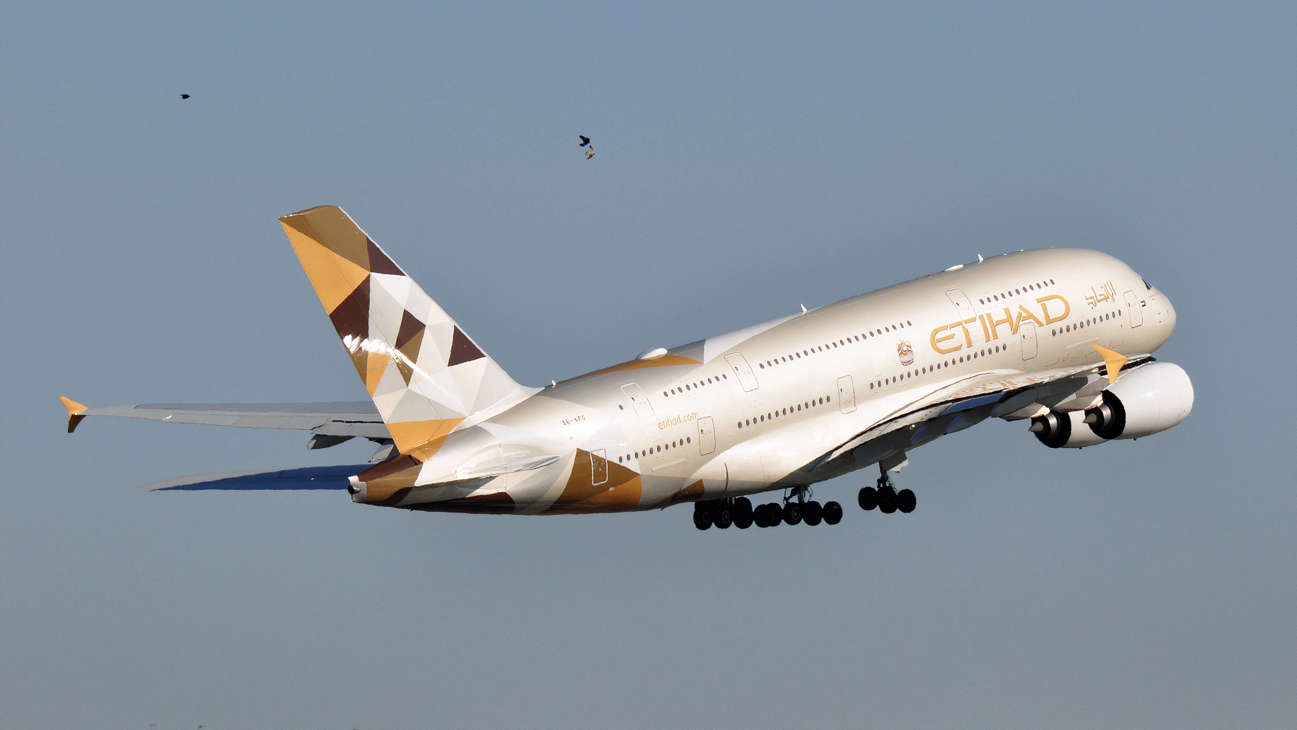 Etihad Airways Schedules Its 1st Ever Airbus A380 Singapore