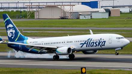 Update: Alaska Airlines Replaces Fish That Spoiled After Diverted Flight Update: Alaska Airlines Replaces Fish That Spoiled After Diverted Flight