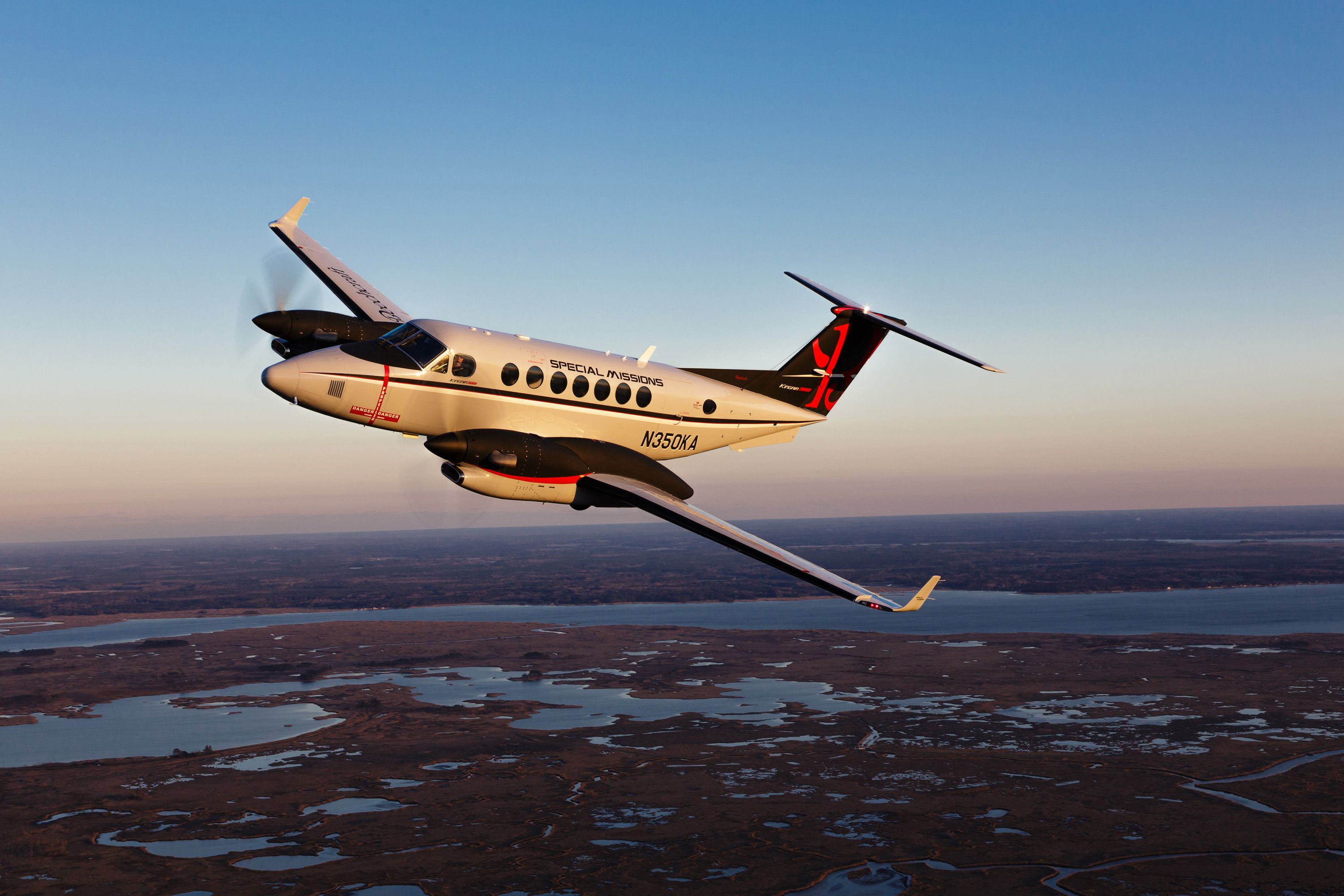 KingAir_350ER_aerial