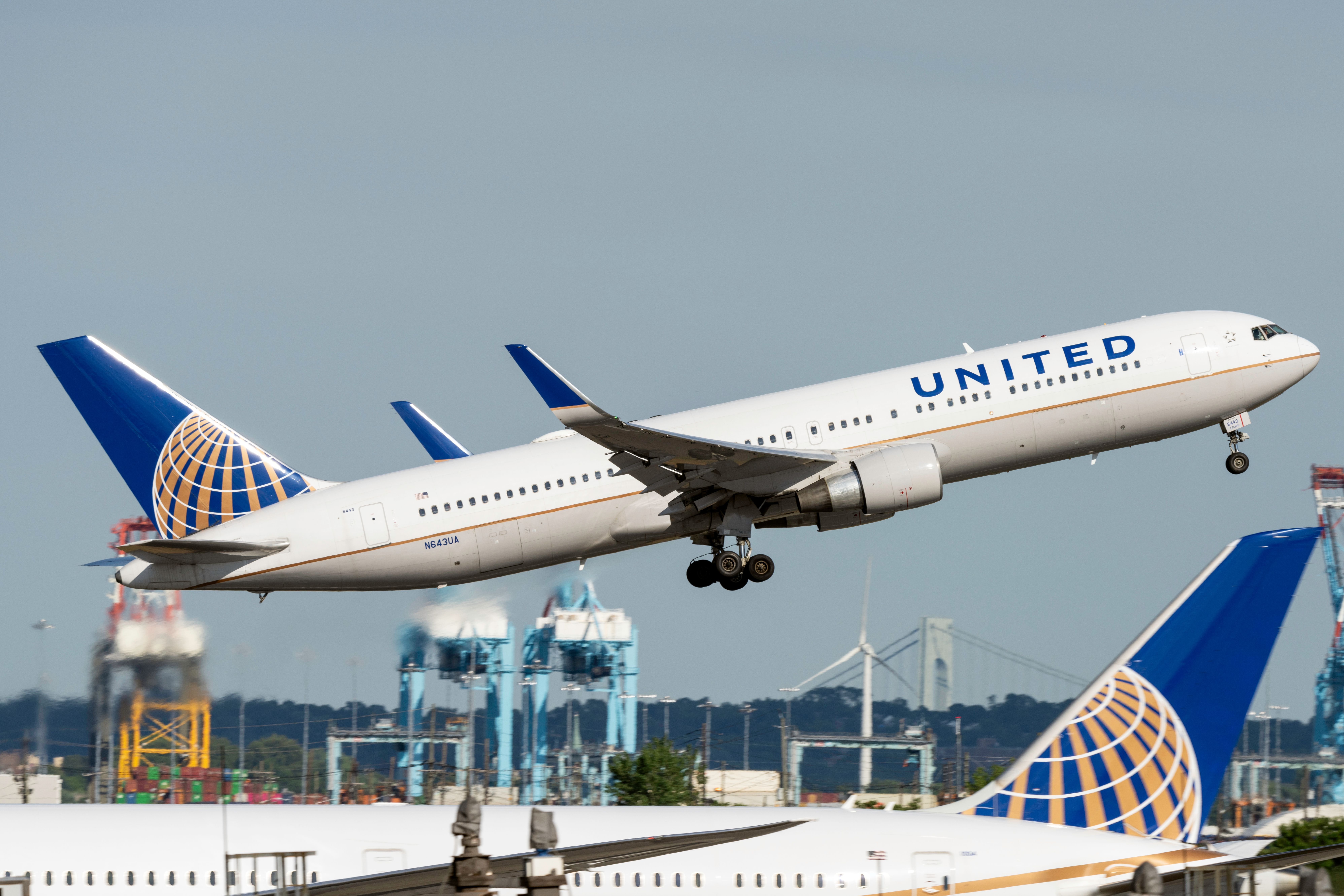 United Airlines Boeing 767-300ER Flies Between Tenerife & Marrakech After Heavy Fog Prompts Diversion