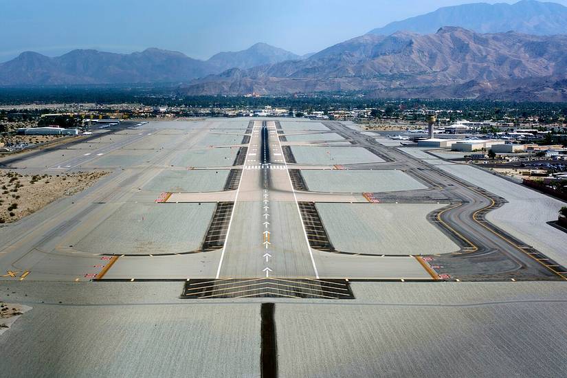 Palm Springs Airport: 4 Fun Facts