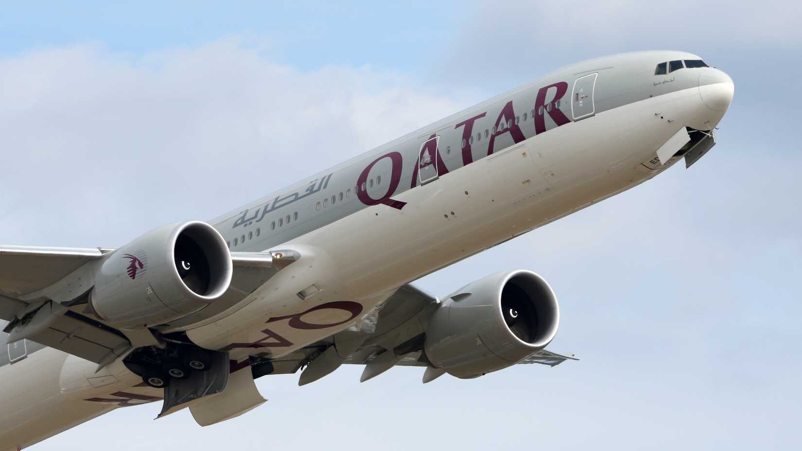 Qatar Airways Boeing 777-300ER taking off 