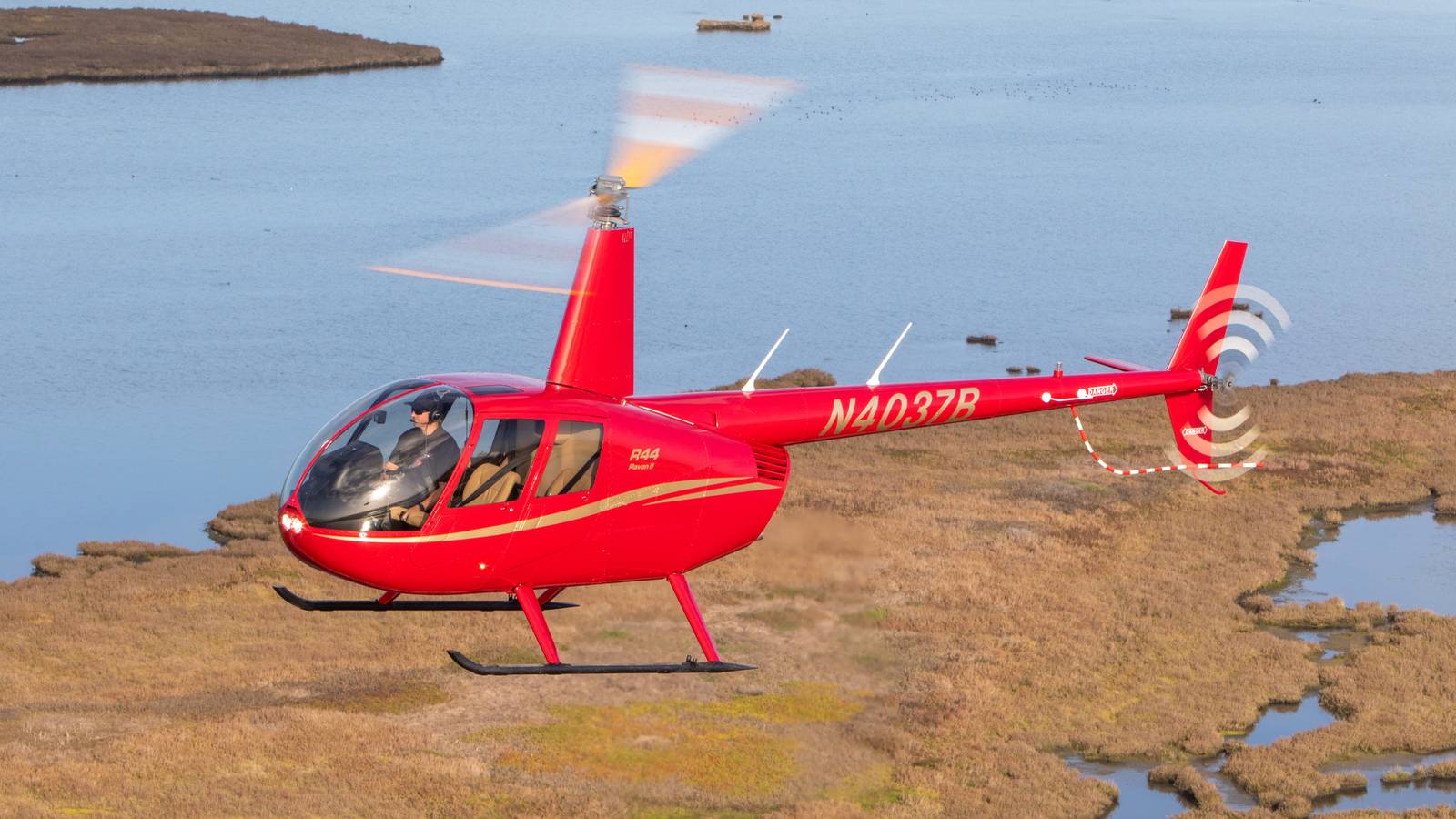 Breaking: Helicopter Pilot Killed In Australia As Unauthorized Flight Crashes Into Cairns Hotel