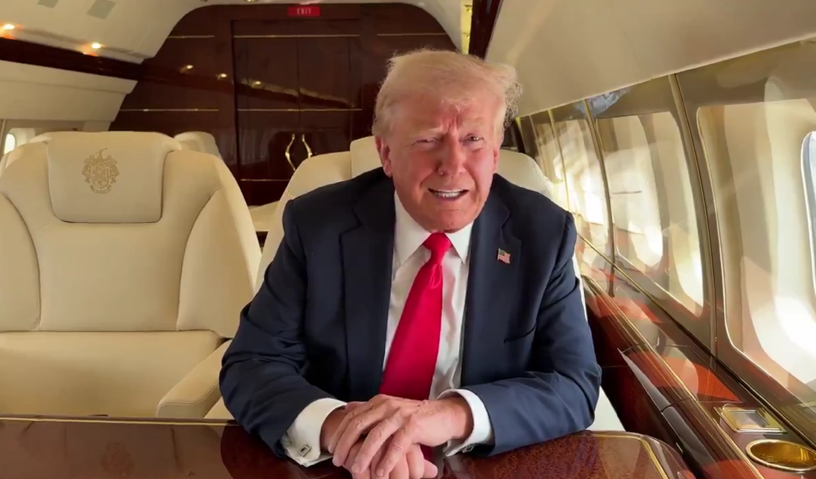 Donald Trump's Boeing 757 Diverts In Montana Following Mechanical Issue