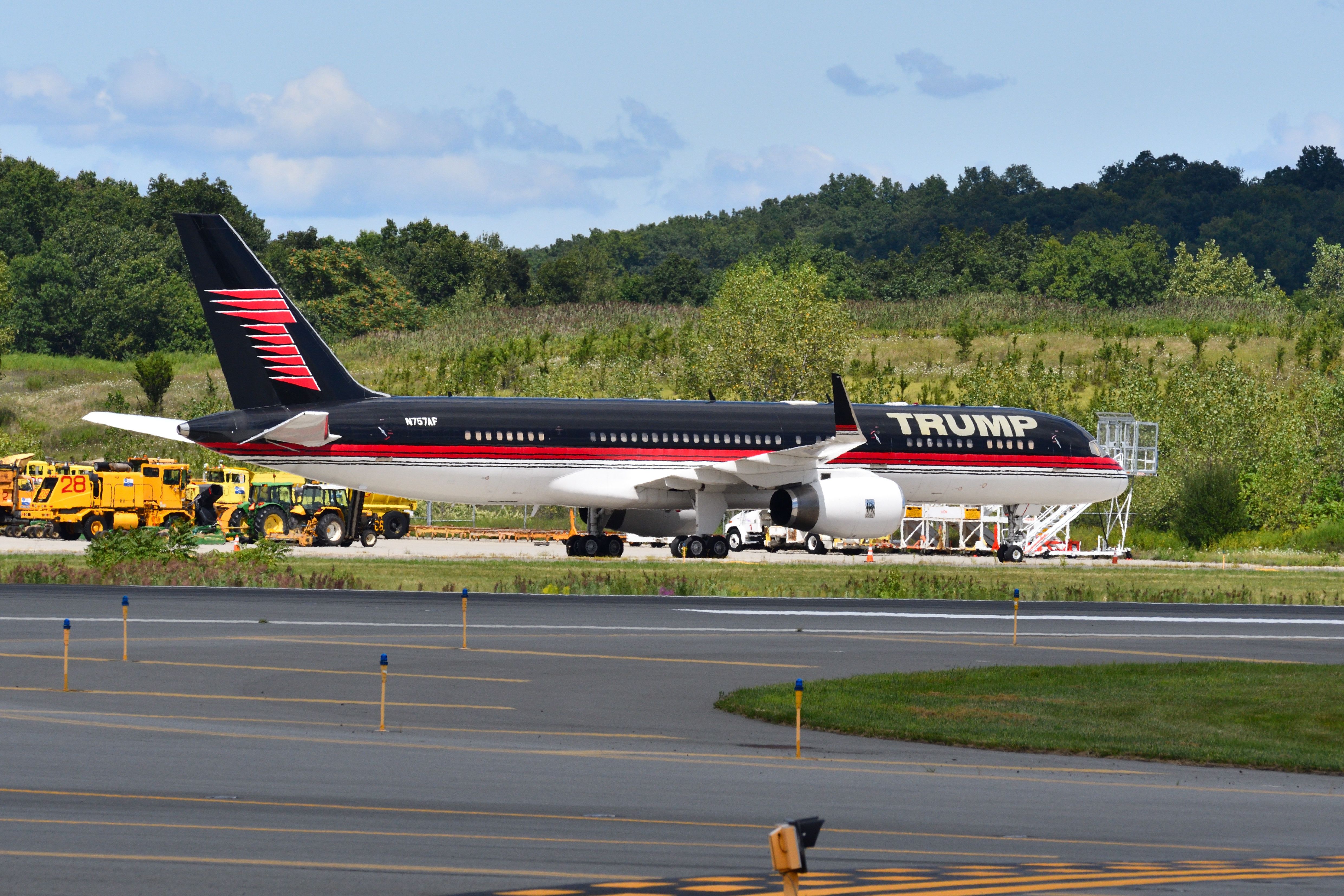 Donald Trump's Boeing 757 Diverts In Montana Following Mechanical Issue