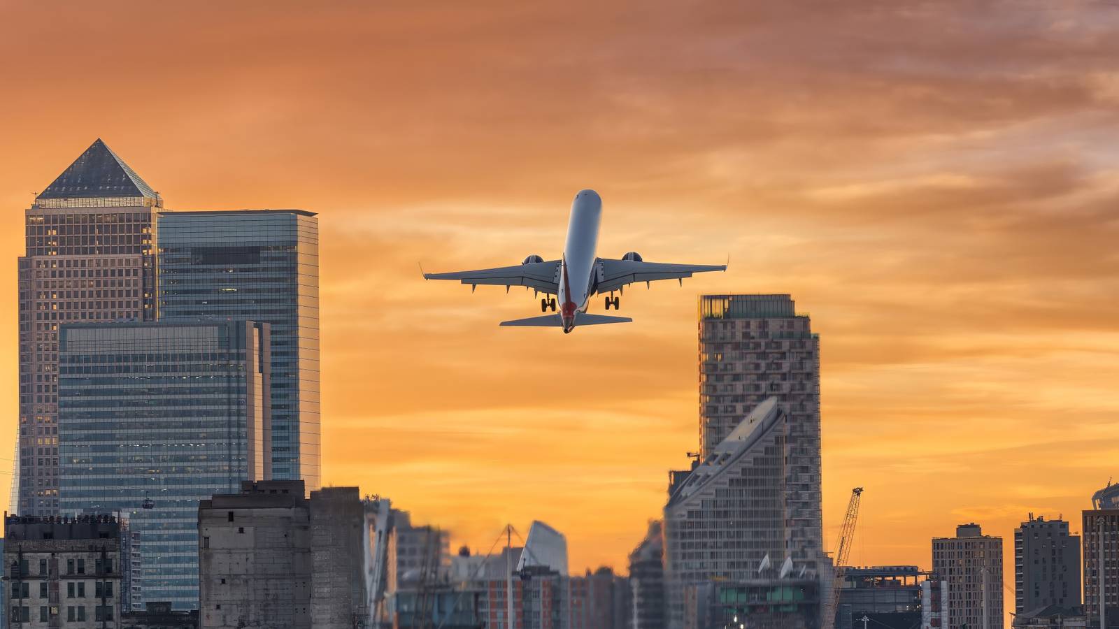 Scammers Are Posing As Airline Customer Service Agents Amid Delays & Cancelations