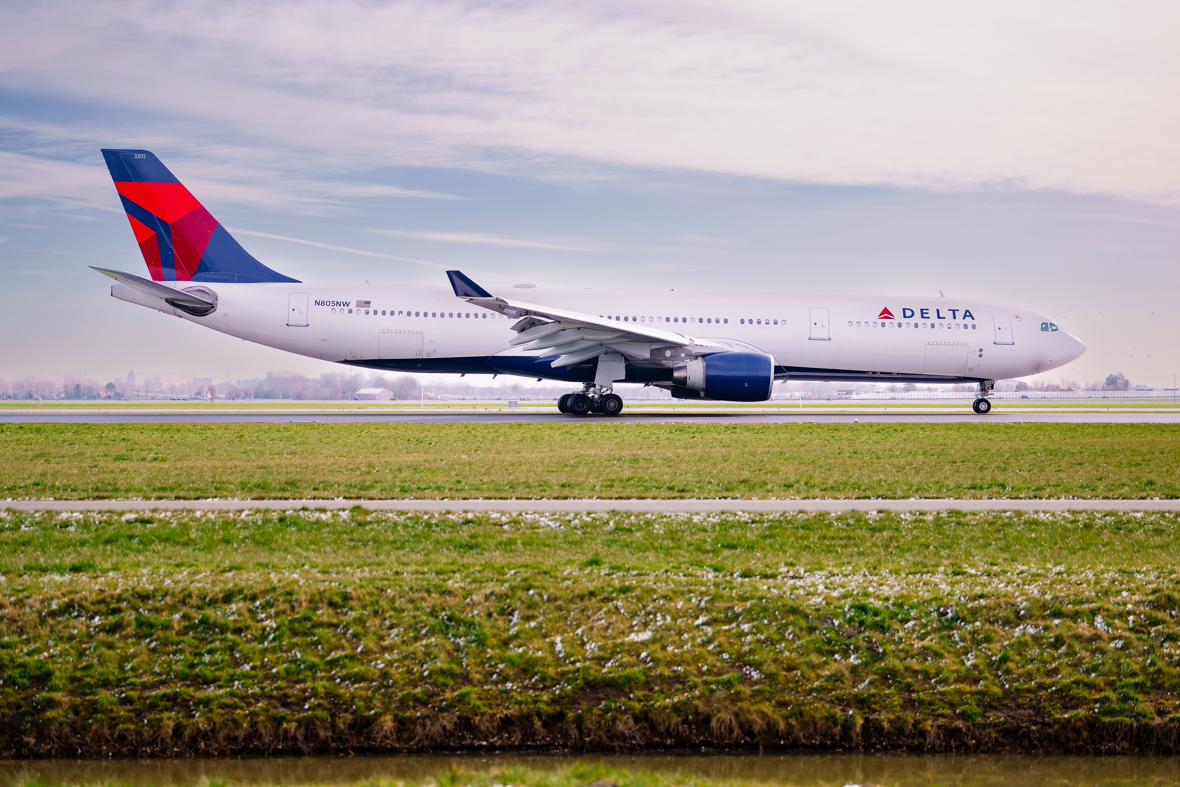 Delta Air Lines Repairs Airbus A330-300 After Engine Failure Prompts Aborted Takeoff In Las Vegas
