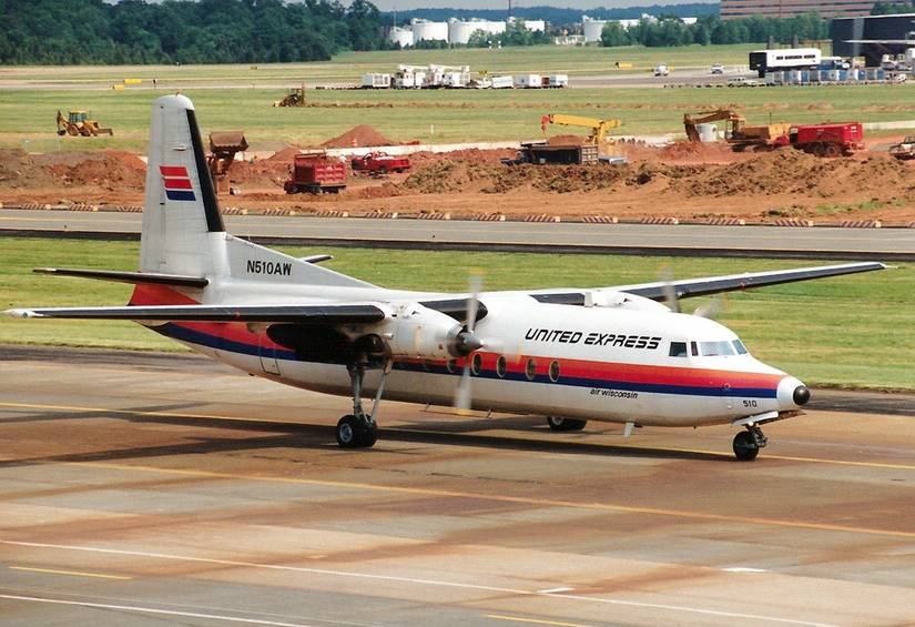 United Express Fokker aircraft
