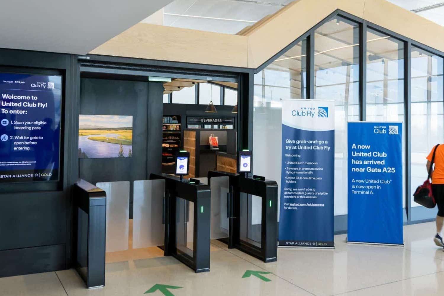 United Airlines Set To Open New Grab & Go Lounge At Houston George Bush Intercontinental Airport