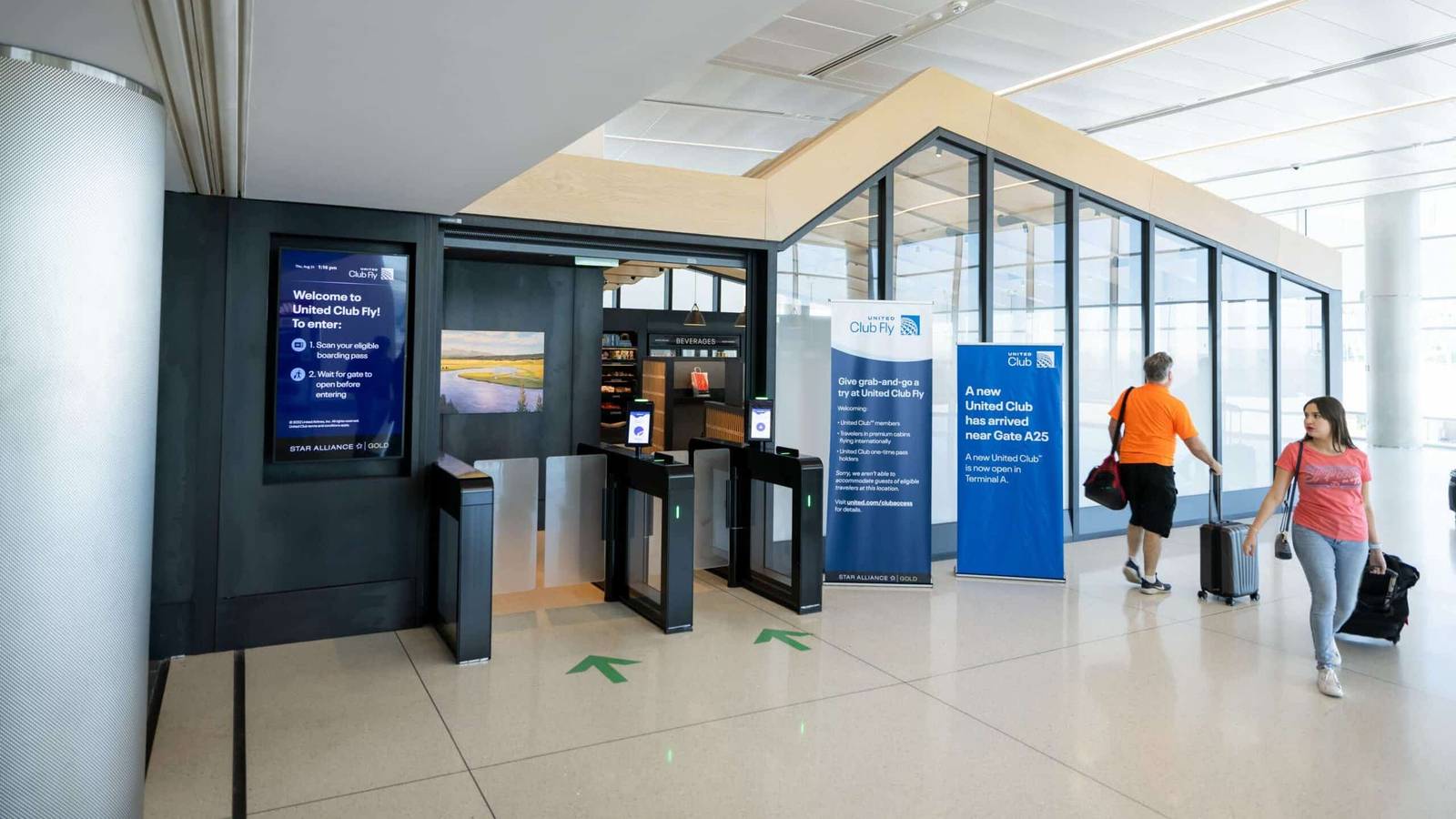 United to open new lounge in Houston