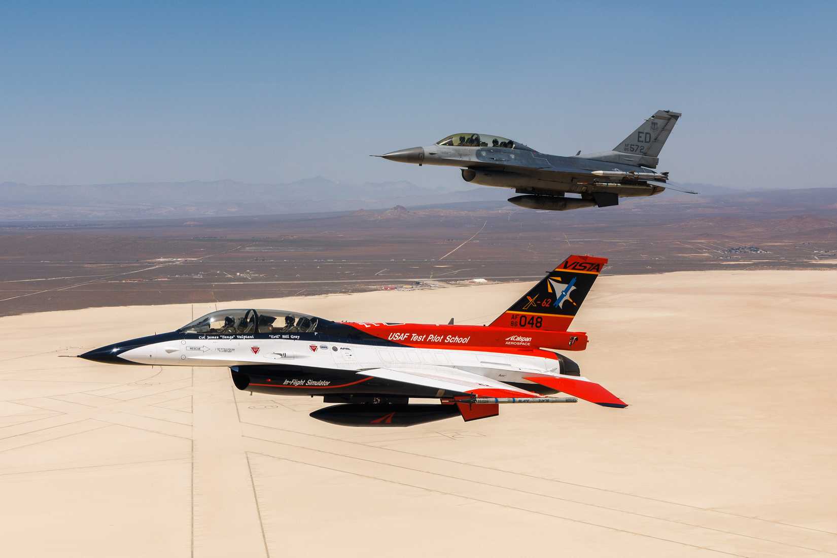 USAF AI-Piloted X-62A VISTA: A Closer Look At The Future Of Dogfights