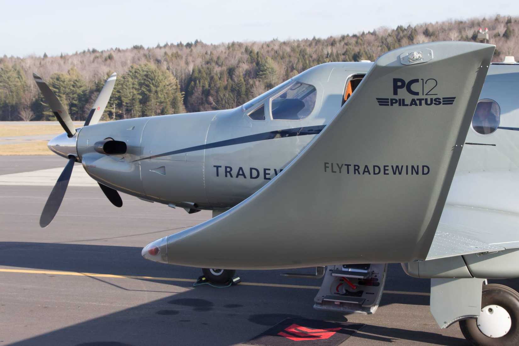 What Type Of Aircraft Does Tradewind Aviation Fly?
