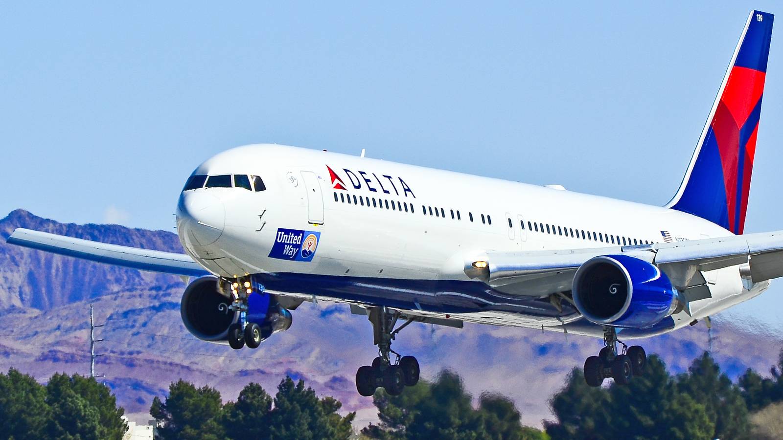 Delta Air Lines Is Giving 5,000 SkyMiles To Members Who Donate To United Way