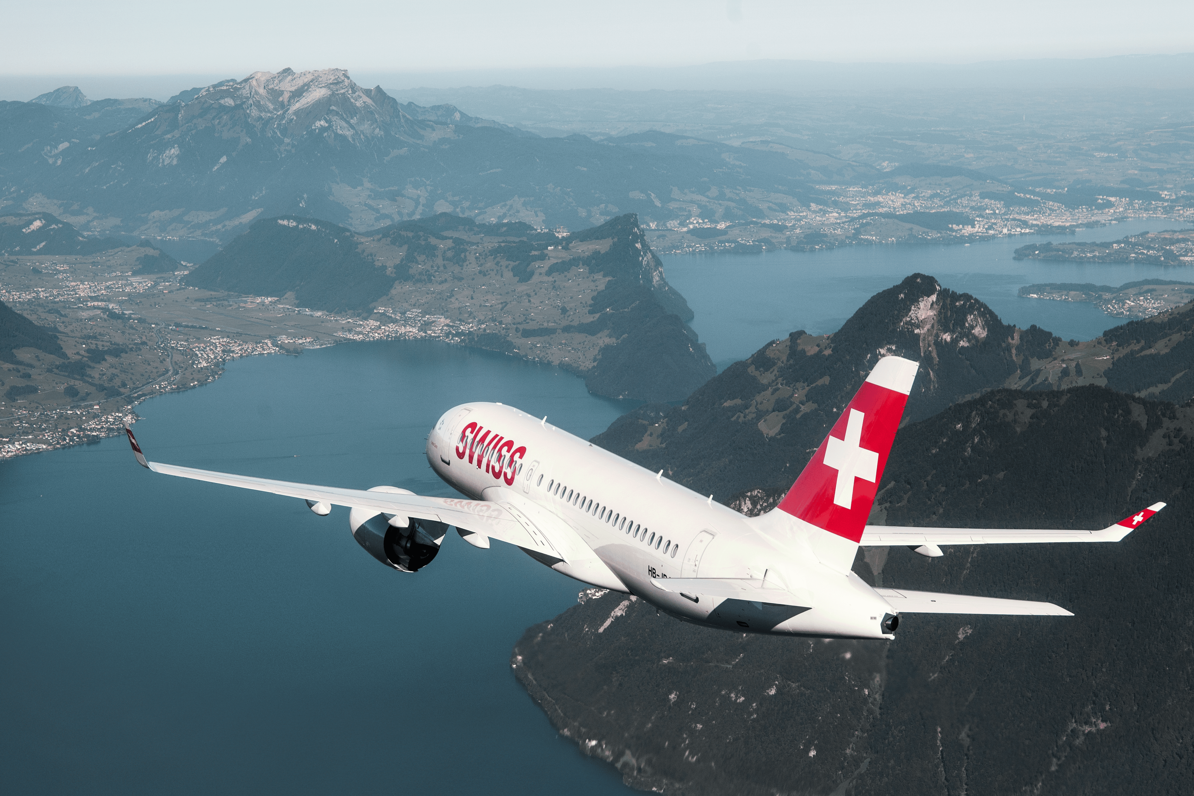 From Plane to Train: SWISS Extends Air-Rail Network To 4 New Scenic Ski Destinations