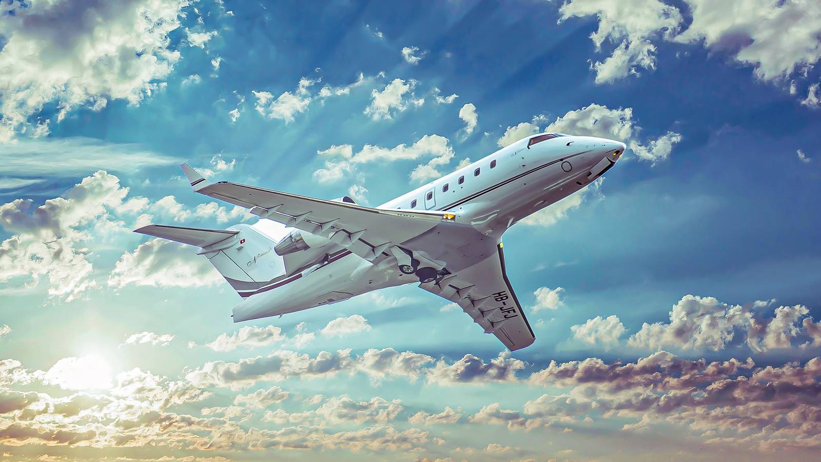A Closer Look At The Legendary Garth Brooks' Bombardier Challenger 600