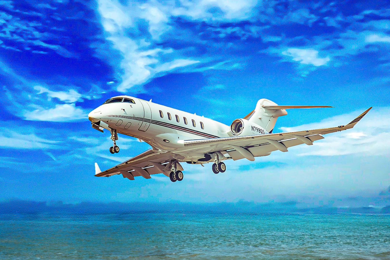 Bombardier Challenger 350: A Guide To The Super Midsize Private Jet