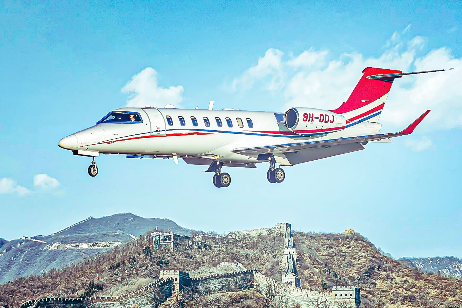 Performance And Prestige: The Special Features Of The Learjet 75