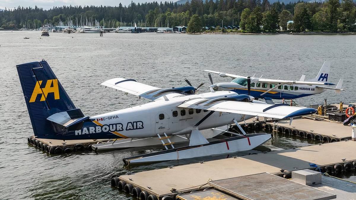 Harbour Air Adds Wheels For Twin Otter Vancouver Flights