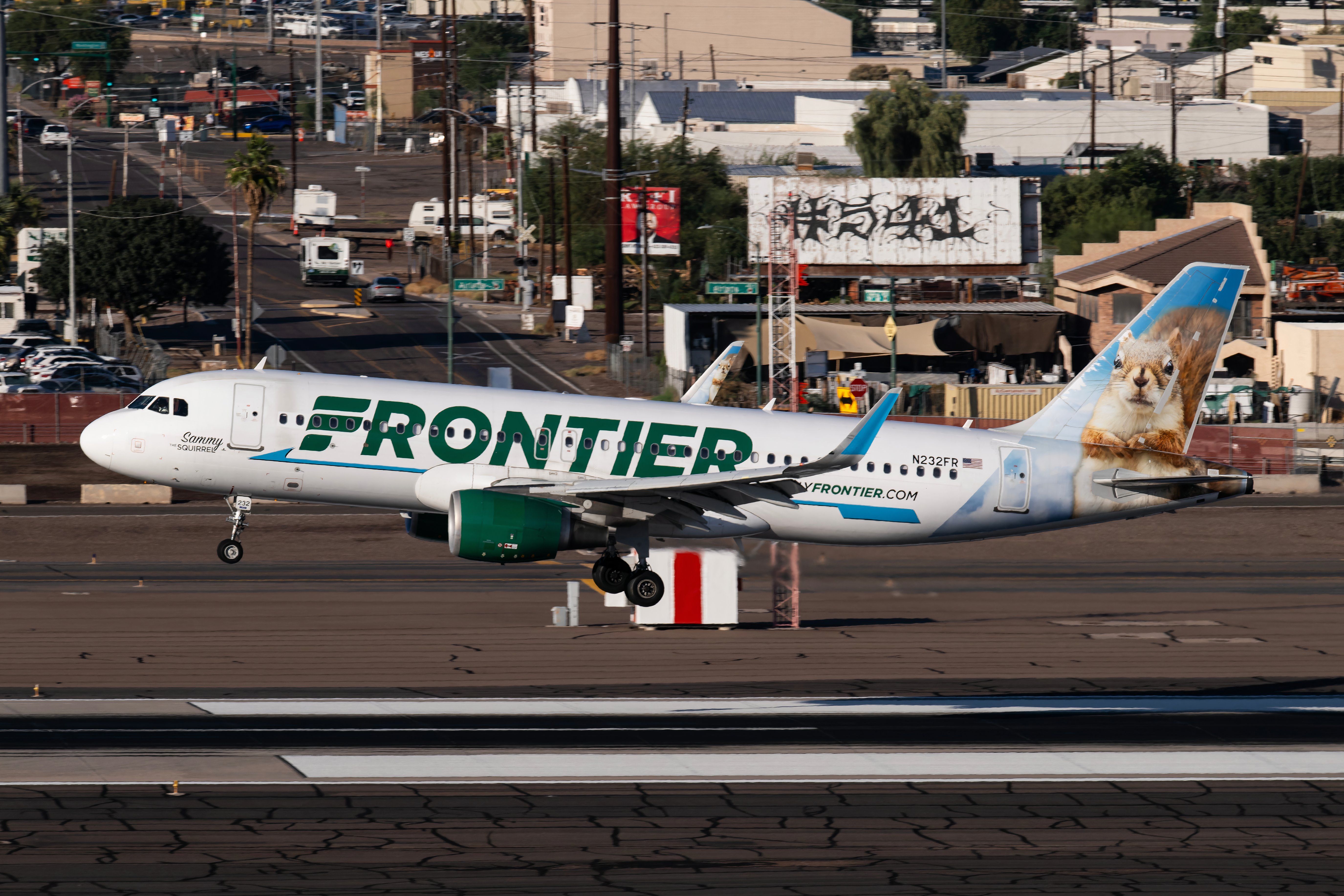 Man Assaults Frontier Airlines Flight Attendants & Threatens To Kill Passengers