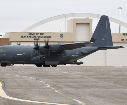 5 Ways The USAF EA-37B Compass Call Is A Game Changer In Electronic ...